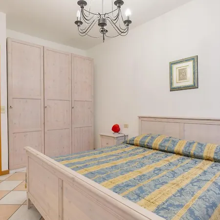 Borgo 4 Apartment